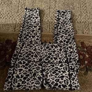 Zyia leopard leggings size 12